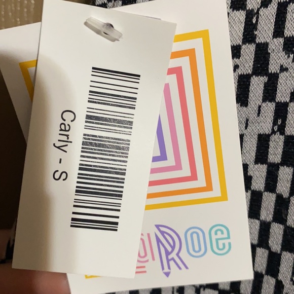 LuLaRoe Carly Dress - Picture 4 of 4